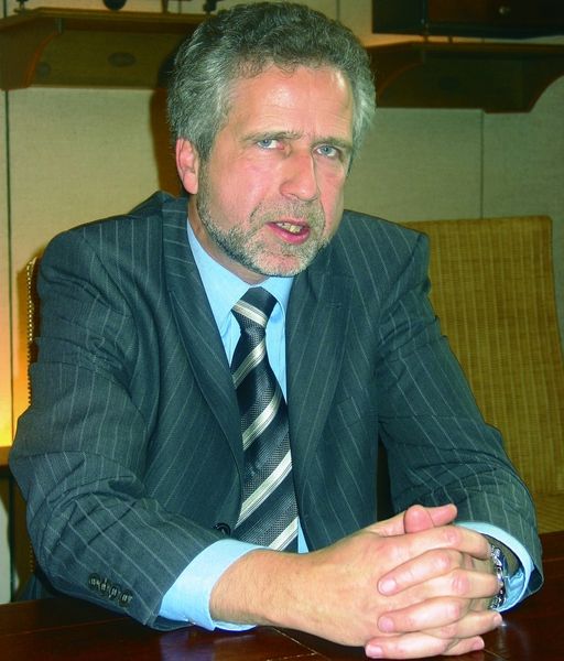 „Als wichtigste Aufgabe steht klar die Etablierung einer ProcessNet-Jahrestagung, auf der jeder Fachkollege die Beduetung für sich sieht, anwesend zu sein, um über die neuesten und wichtigsten Entwicklungen auf dem Laufenden zu sein und sich darüber mit fachkompetenten Kollegen auszutauschen.“ (Archiv: Vogel Business Media)