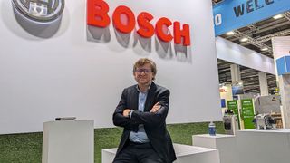 Rupert Hoellbacher: „Wir fangen immer bei den Schulungen an. Der Kompetenzaufbau ist das Wichtigste.“ (Bild: Rosenow – VCG)