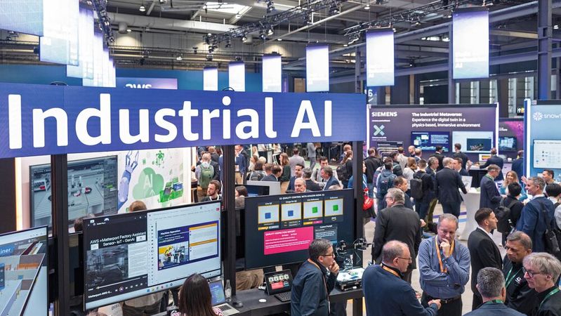 Industrielle KI im Einsatz: Auf der Hannover Messe präsentiert Rockwell Automation praxisnahe Lösungen für selbststeuernde Produktionsanlagen.(Bild:  Rainer Jensen, Deutsche Messe)