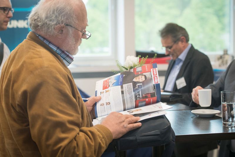 Die Pausen wurden rege zum Erfahrungsaustausch und zum Networking genutzt. (Thomas Entzeroth)