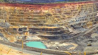 Kupfermine: Über 50% der weltweit abgebauten Kobaltproduktion kommt aus der Demokratischen Republik Kongo. Der Abbau erfolgt meist unter prekären Bedingungen. (Bild: CC BY-SA 2.0)