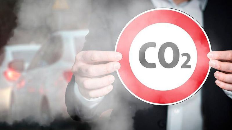 Der CO2-Ausstoß muss runter, die EU-Kommission will eine Reduktion um 90 Prozent bis 2040. Offen bleibt das „Wie“.(Bild:  frei lizenziert /  Pixabay)