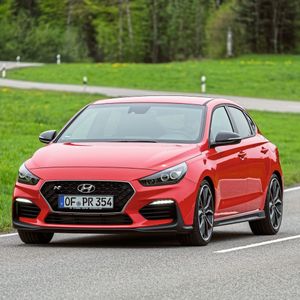 Der Hyundai i30 Fastback N kostet mindestens 33.700 Euro.