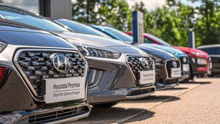10.000 Fahrzeuge mit dem Hyundai-Promise-Siegel sind aktuell in den großen Gebrauchtwagenbörsen eingestellt. (Bild: Hyundai)