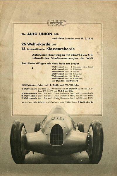 Auch noch nach dem Krieg ließen sich Geschwindigkeits- und Ausdauerrekorde wunderbar vermarkten. Zwei Jahre nach dem Erfolg des Lucca, durchbrach am 25. Oktober Bernd Rosemeyer ebenfalls auf einem Auto Union als erster Mensch auf einer öffentlichen Straße die magische 400-km/h-Grenze. Er fuhr mit fliegendem Start 406,32 km/h schnell. (Bild: AUDI AG)