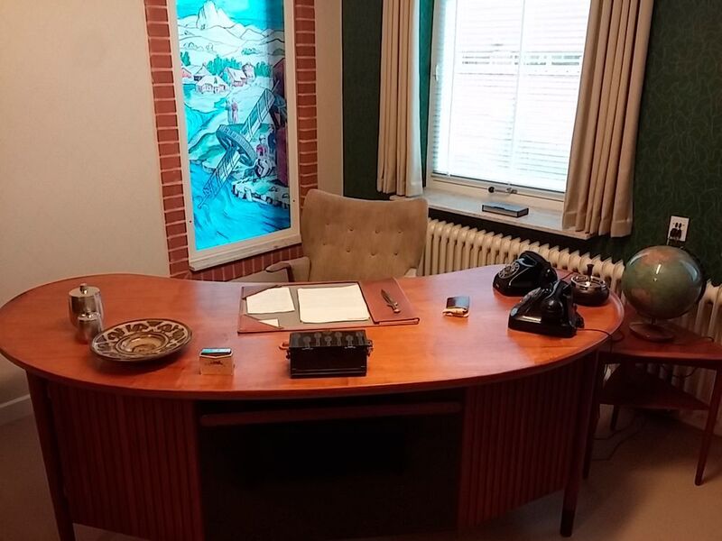 Company history was written from here. The desk of the company’s founder in the Poul Due Jensen-Haus, which has been restored to its original condition and can be visited. (Kempf/PROCESS)