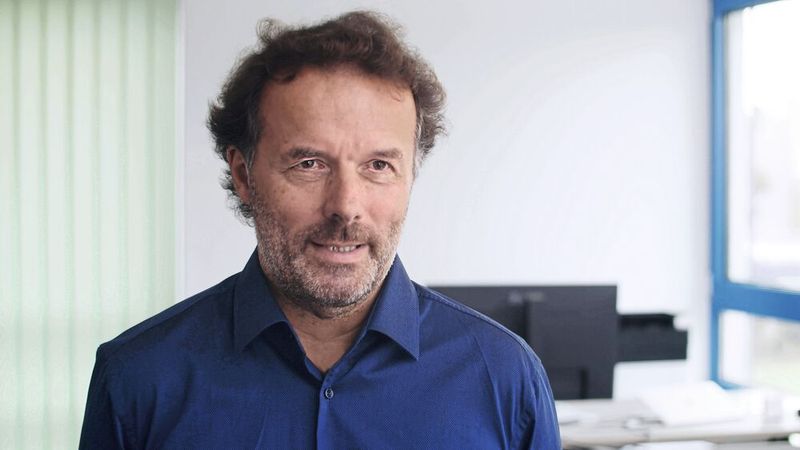 Für Personalleiter Dieter Kohrs ist es extrem wichtig, dass die Anlagen durchproduzieren können. Dafür müssen insbesondere die Antriebe gut ausbalanciert sein. (Bild: Nord Drivesystems)