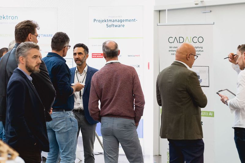 Die Partner und Sponsoren haben allesamt Lösungen parat, um die aktuellen Herausforderungen in der Produktentstehung effizient zu meistern. Unsere Partner in alphabetischer Reihenfolge: Altair, All for one, Bechtle PLM, CAIQ, Cenit, Comsol, Mdesign, Prostep, Simus Systems, Synera. Als Austeller durften wir in diesem Jahr zudem Evi:one, GPS Life, IAI, Isap, Linak, Net., Orcon und Wittenstein begrüßen. (Bild: Stefan Bausewein/VCG)