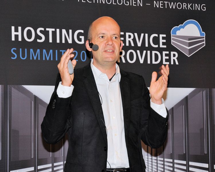 Rafael Laguna, CEO bei Open-Xchange, hielt die erste Keynote. (Archiv: Vogel Business Media)