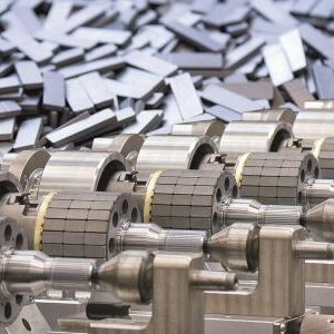 Eine weitere Möglichkeit: Durch Recycling von Elektromotoren (hier die Zerstörung von Dauermagneten) wird der Bedarf an Seltenen Erden reduziert