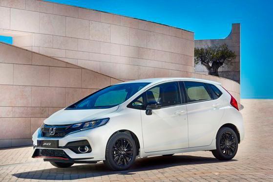 Das überarbeitete Modell wirkt durch die neue Fahrzeugfront sportlicher. (Honda)