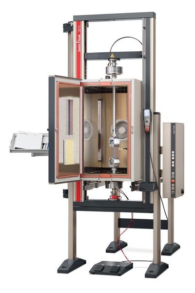 Allround-Line mit integrierter Temperierkammer für Versuche von -70 bis 250 °C. (Zwick)