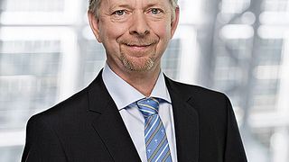 „Wir verbinden die Tradition zweier führender Marken für Schwingungsisolierung und Dämpfung auf allen Kontinenten und Automobilmärkten“, erklärt Dr. Torsten Bremer, designierter Vorsitzender der Geschäftsführung. (Foto: ZF)