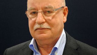 Kann sich über mangelnde Arbeit nicht beklagen: Die Peugeot-Partner bestätigten Albert Schwinn als Präsident. (Baeuchle)