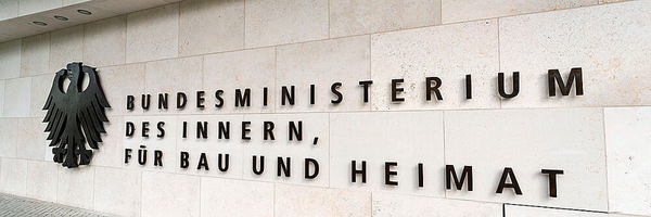 Seehofer Bundelt Bestrebungen Zur Digitalen Verwaltung