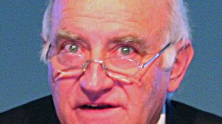 Günter Baumüller, Mitglied des Vorstands des ZVEI-Fachverbandes Automation: „Mit der Veröffentlichung im Amtsblatt trat die Europäische Verordnung Nr. 640/2009 mit verbindlichen Anforderungen an das Eco-Design von Elektromotoren in Kraft.“ (Archiv: Vogel Business Media)