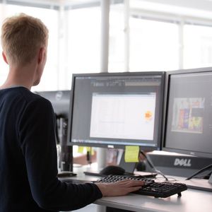 Dell-Technik im Büro von Visual Art in Stockholm, Schweden. (Bild: Dell)