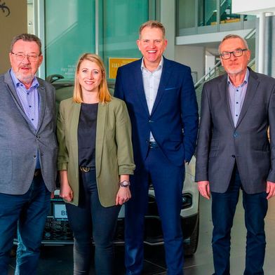 Die Geschäftsführung der Bleker-Gruppe: (v. l.) Bernd Bleker, Kathrin Bleker, Christian Voßkamp und Hermann Bleker. (Bild: Bleker-Gruppe)