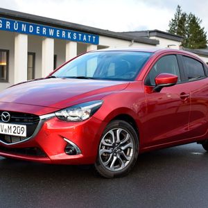 (Holz / »kfz-betrieb«)