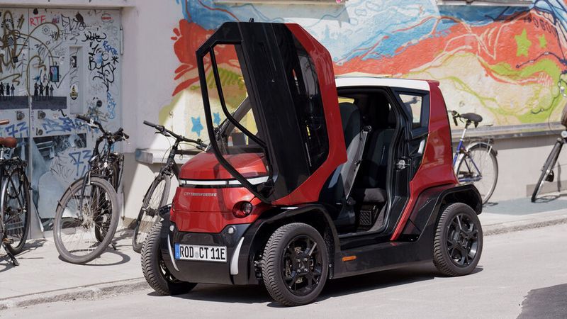 Die Türen schwingen wie beim Lamborghini Aventador nach vorn oben. (Bild: Citytransformer)