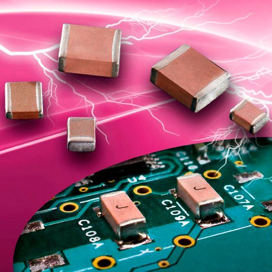 Multitalente: X2Y-Kondensatoren sind vielseitig einsetzbar, u.a. als Filter von hochfrequenten Signalen, als Entkopplungskondensatoren auf Versorgungsleitungen. Multitalente: X2Y-Kondensatoren sind vielseitig einsetzbar, u.a. als Filter von hochfrequenten Signalen, als Entkopplungskondensatoren auf Versorgungsleitungen.