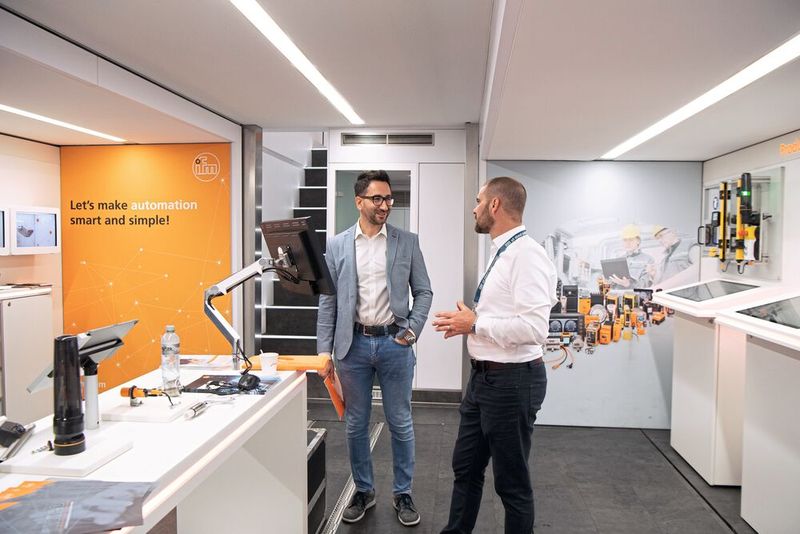 Die «maintenance Schweiz 2024» und die «all about automation» präsentieren vom 28. bis 29. August 2024 in Zürich Zukunftstechnologien, die die Bereiche industrielle Instandhaltung mit Industrieautomation, Robotik und Digitalisierung zusammenbringen.  (Bild: Easyfairs/Susanne Seiler)