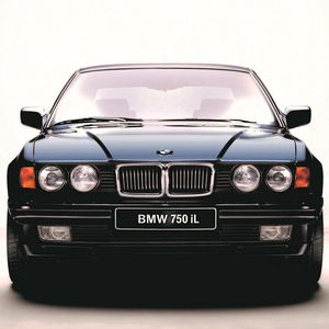 Die zweite Generation des BMW 7er kam von Anfang an gut an.