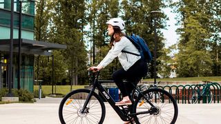 Am Beispiel von E-Bikes zeigen sich die Herausforderungen von IoT-Lösungen bei Endverbrauchern: Millionen von E-Bikes bergen einen Datenschatz für die Industrie, aber uneinheitliche Anwendungen verschlechtern die User-Experience. (Bild: gemeinfrei // Unsplash)