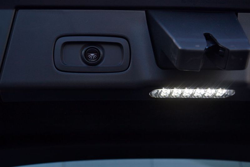 ... und die LED-Beleuchtung am Kofferraumdeckel beim Entladen des Gepäcks. (Michel / »kfz-betrieb«)