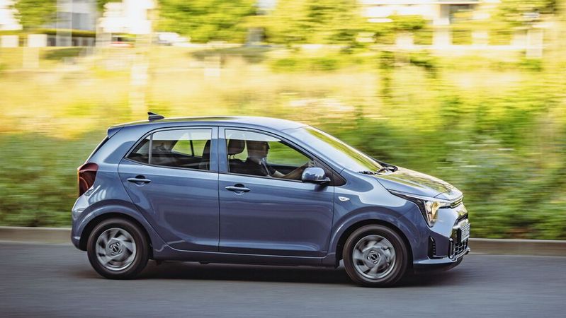 Der aktuelle Picanto ist eines der betroffenen Modelle mehrerer Rückrufaktionen, die das KBA derzeit überwacht.  (Bild:  Kia)