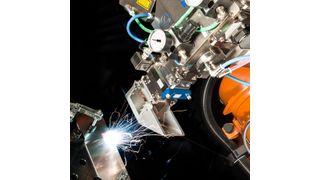 Weld Master Scan Track & Inspect ermöglicht Prozesssteuerung und Qualitätssicherung beim Laserstrahl-Remoteschweißen im Karosseriebau. (Precitec)