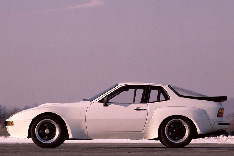 Walter Röhrl und Christian Geistdörfer erzielten mit dem 924 Carrera GTS Erfolge in der Deutschen Rallyemeisterschaft. (Foto: Porsche)