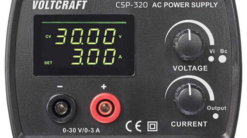 CSP-320: Das Netzteil lässt sich sowohl über den beiliegenden Spannungsumwandler als auch per Akku betrieben.(Bild:  Conrad)