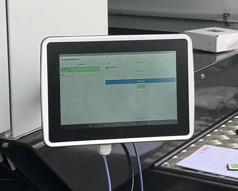 Das Handgehäuse BoPad überzeugte Fliegl schnell durch sein elegantes Design und seine Robustheit.(Bild:  Bopla Gehäuse Systeme GmbH)
