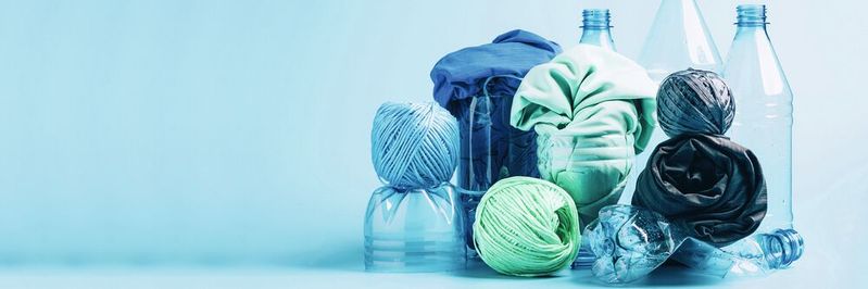 Kunststoffen komen tegenwoordig in de meest uiteenlopende vormen en met de meest uiteenlopende functies in ons dagelijks leven voor. (Illustratie)(Afbeelding: © ximich_natali - stock.adobe.com)