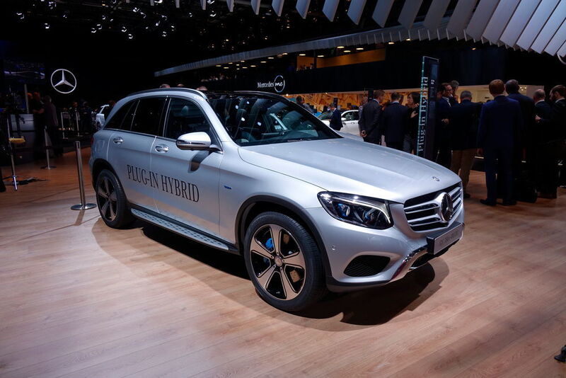 ... sowie die hybriden Varianten der meisten Mercedes-Modelle zuständig. (Christian Otto/Automobil Industrie)