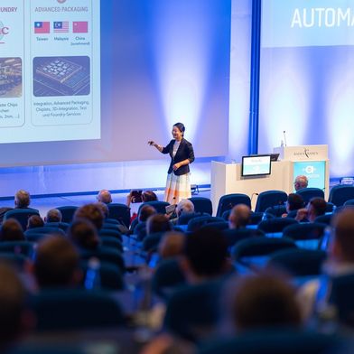 Rund 320 Teilnehmende aus Industrie und Wissenschaft diskutierten aktuelle Entwicklungen in der Automatisierung. (Bild: VDI Wissensforum)