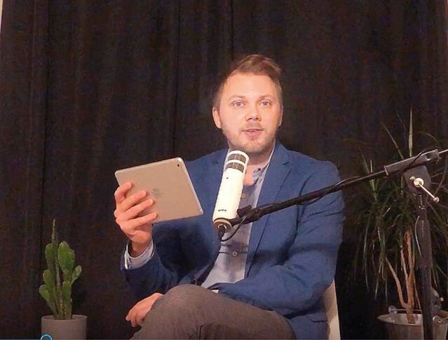 Wieder dabei für die poetische Laudatio: Christian Ritter. (Bild: Vogel IT-Akademie)