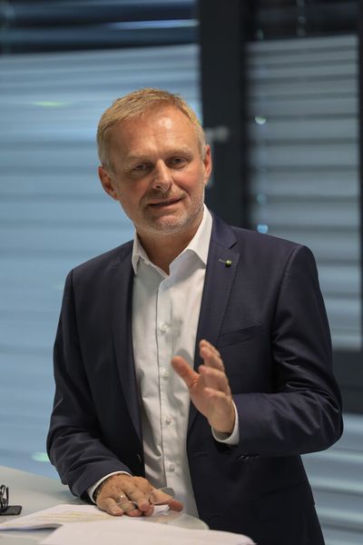 CFO Andreas Schoberleitner: „Mit einem Umsatzwachstum von rund 6 Prozent hat Keba im Geschäftsjahr 2025/26 eine solide Entwicklung erzielt – trotz eines weiterhin herausfordernden wirtschaftlichen Umfelds.“ (Bild: GregorHartl.at)