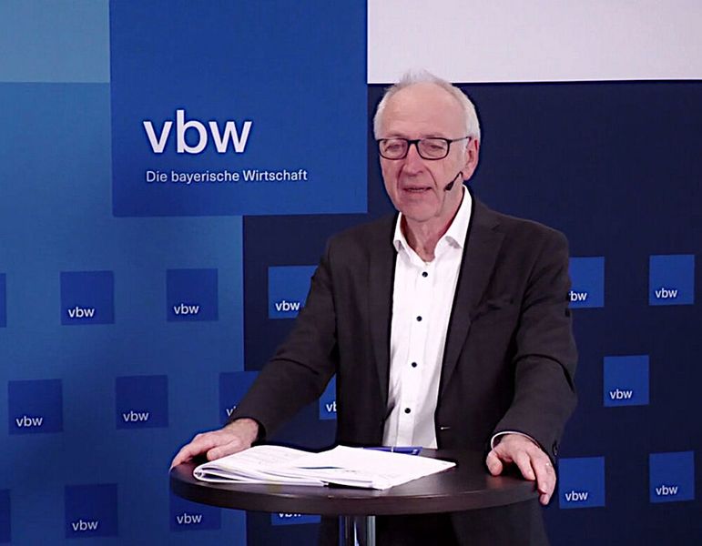 Dr. Karl Lichtblau: „Der Rohstoffmangel ist eher ein Logisitikproblem und kein Rohstoffproblem.“ (Bild: Screenshot VCG)