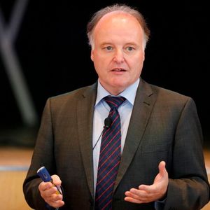 „Wer bis 2025 nicht digital transformiert hat, wird ernsthafte Wettbewerbsnachteile in Kauf nehmen müssen“ - Gunther Kegel, CEO beim Automatisierungsspezialisten Pepperl+Fuchs und Präsident des VDE 