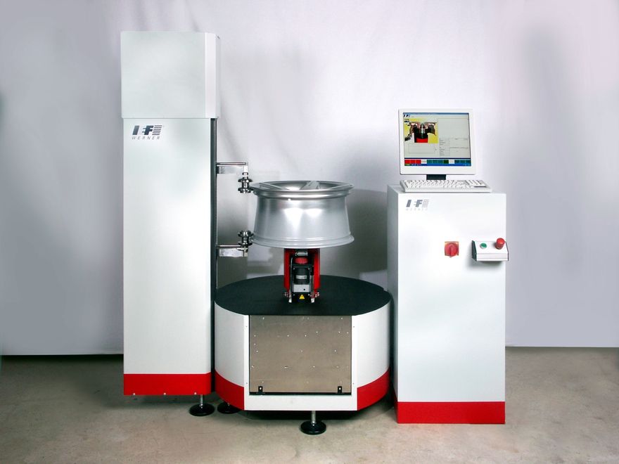 Radmessmaschine_R_2010 ()