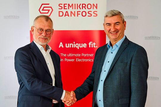 Claus A. Petersen, CEO of Semikron Danfoss and Karl-Heinz Gaubatz, CTO of Semikron.(Source:  Semikron Danfoss)