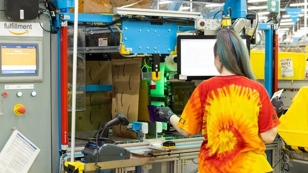 Nachhaltigkeit-im-E-Commerce-Amazon-setzt-auf-individuelle-Verpackungen
