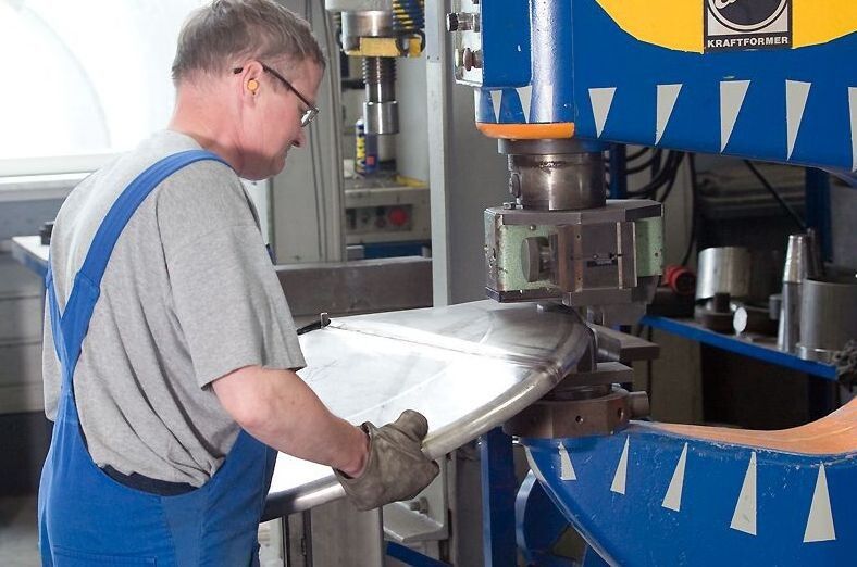 Behälter- und Apparatebau bei AMS. (Bild: AMS)