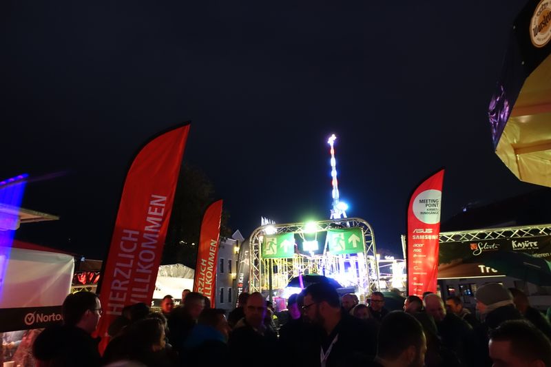 Langsam sind alle von den Kirmes-Rundgängen zurück. (Bild: IT-BUSINESS)