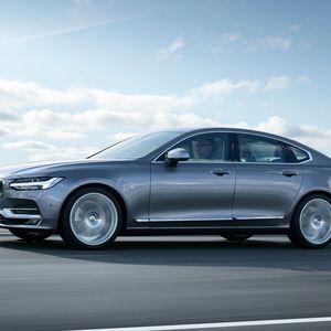 Folgende Modelle werden gar nicht mehr gefördert: Volvo S90 T8 Twin Engine AWD in sämtlichen Ausstattungsvarianten.