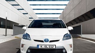 Der Prius Plug-in Hybrid rollt am 6. Oktober in den deutschen Handel. (Foto: Toyota)