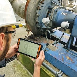 Durch den mobilen Einsatz von AR können vielseitige Herausforderungen und Aufgaben in der Industrie gelöst werden – von der raschen Inbetriebnahme einer Anlage über transparente Prozesse und die präzise Wartung bis hin zum effizienten Asset Management.