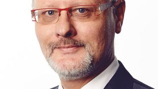 Detlev Specovius begleitete als Sanierungsgeschäftsführer den Restrukturierungsprozess bei Aluminium Rheinfelden. (Schultze & Braun )